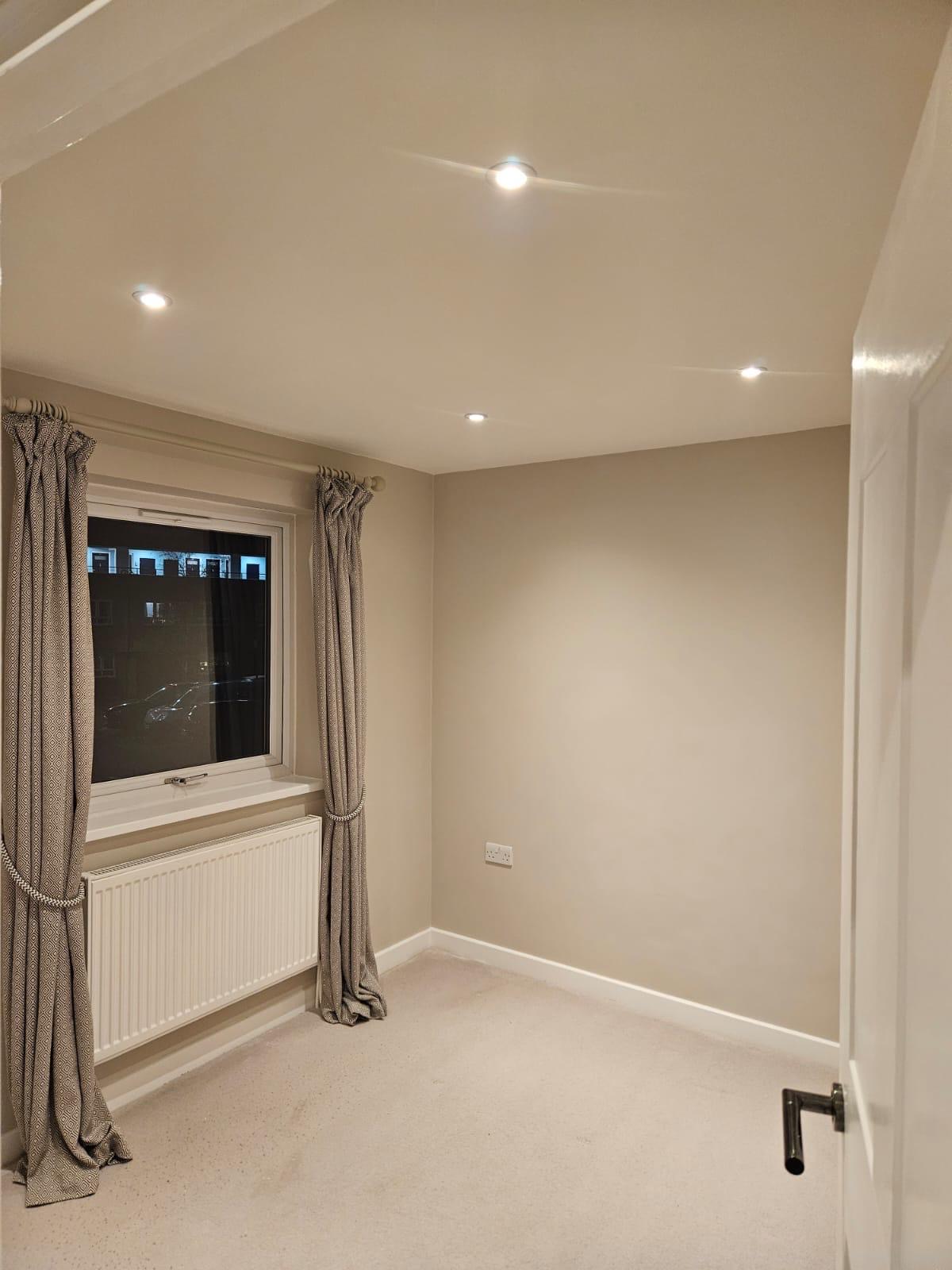 painter and decorator near me Crouch End